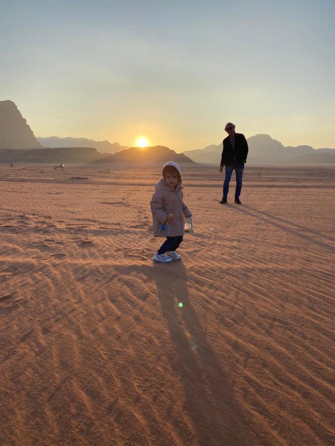 Wadi Rum Hugo Camp Zewnętrze zdjęcie