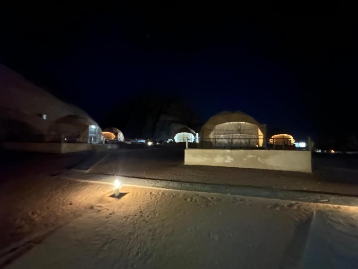 Wadi Rum Hugo Camp Zewnętrze zdjęcie